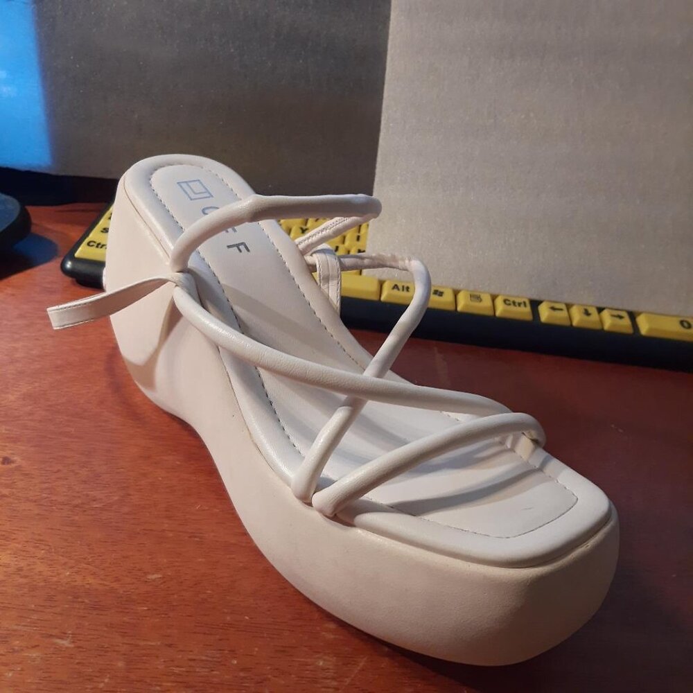 NEW ! Offline Strappy Platform Sandal Ivory Size 10